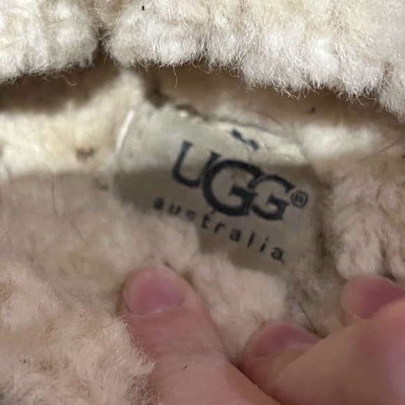 Ugg Black Moccasins with Leather Ties Size 8 - Picture 7 of 9